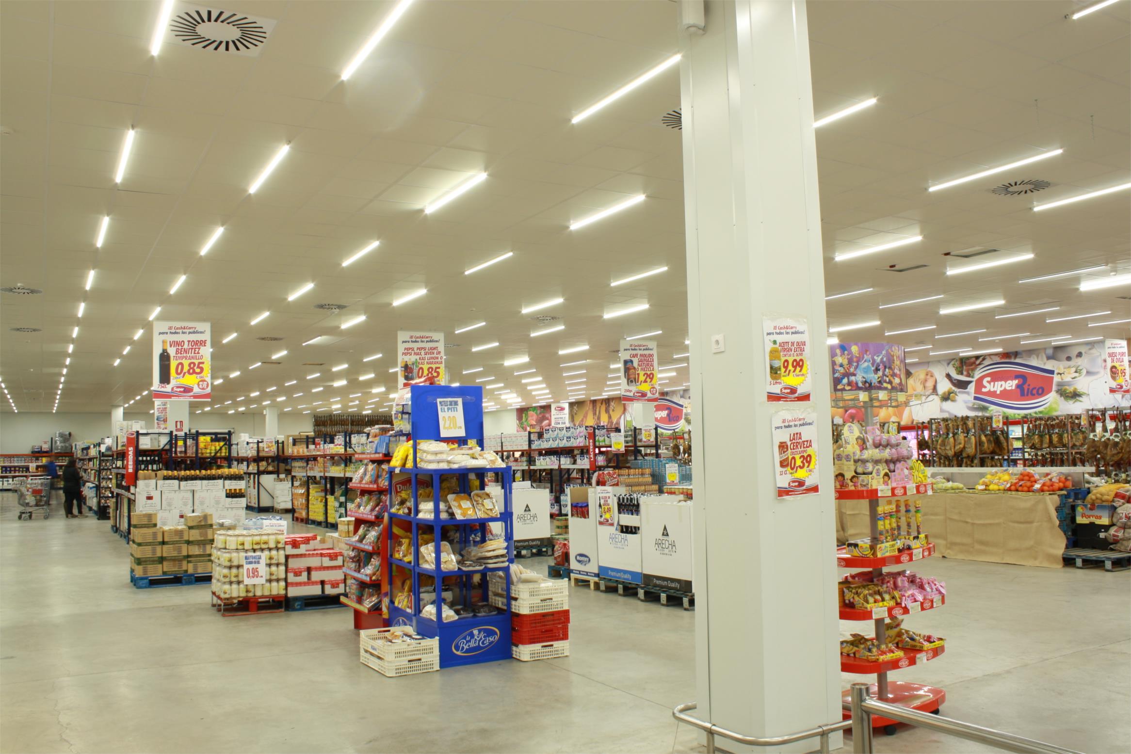 Đèn LED Tuýp Philips Ledtube DE 600mm 9W T8 Ecolink chiếu sáng không gian siêu thị